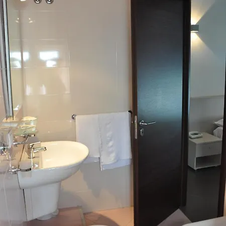 Riviera Spineta Hotel