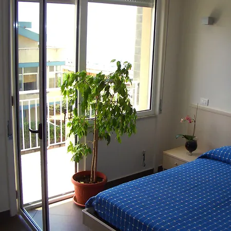 Riviera Spineta فندق ياتّيباليا